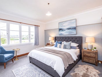 Price adjustment - Charming river view cottage