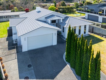One house too many! Move in ready!