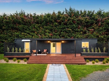 A STATEMENT IN STYLE – INDOOR/OUTDOOR TRANQUILITY
