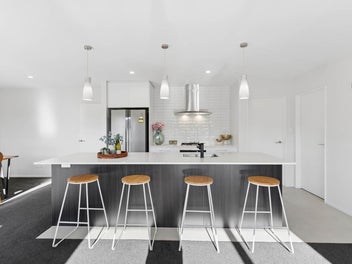 Modern Living - Prime Location
