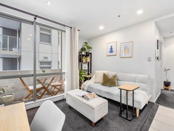 Best value 1 Beddy with a car park in Auckland?