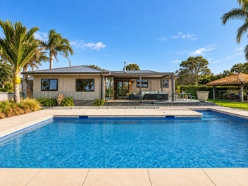A Warkworth Sanctuary | Privacy & Possibility