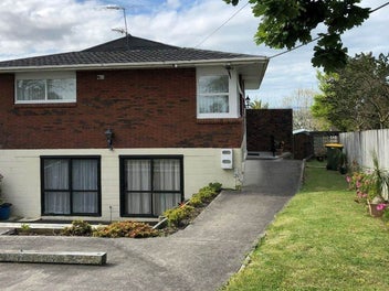 Image 1 of 20