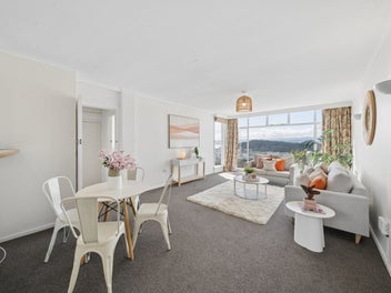 Exceptional Value with Spectacular Harbour Views
