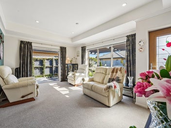 Sunny, Sparkly & Secure - Over 60s Burwood Beauty