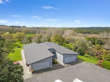 Beautiful Gardens & Spacious Living
