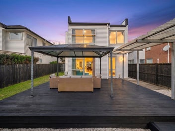 Fantastic Value in Takanini - 4 Bedroom Home