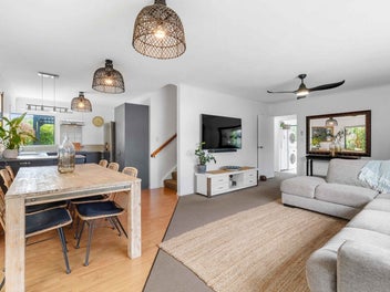 Easy Living in the Heart of Papamoa