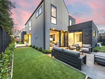 Family Space, Designer Finish