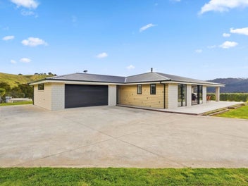Country Living Levelled Up