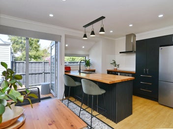 Quant Affordable Cottage