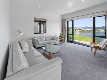 Rare Matarangi Villa with Unbeatable Views!