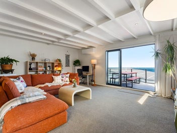 Dream Sea Side living