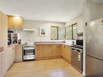 * UNDER OFFER * Sunny, Private, Established and Se