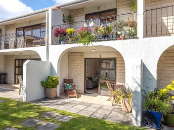 The Courtyard Retreat