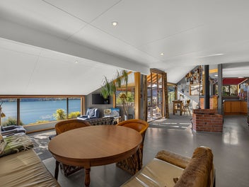 Kiwiana Classic in Kelvin Heights