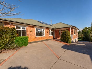 Image 1 of 30