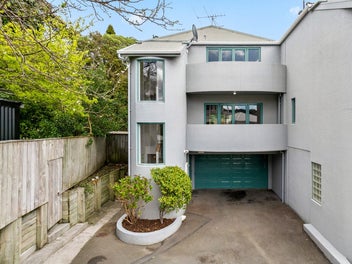 TUCKED AWAY. READY TO MOVE IN.