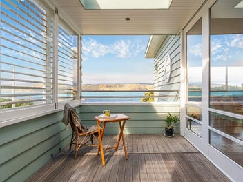 LANDMARK HOME IN A REMARKABLE SETTING
