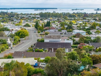 Location, Space & Stunning Views!