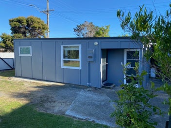 Image 1 of 4