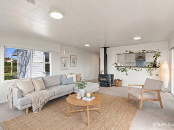 Charming, Sunny & Surprisingly Spacious