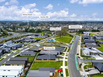 Prime 400m2 Section in Aurora