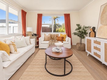 Sunny End Unit with Potential