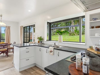 Sanctuary Cottage