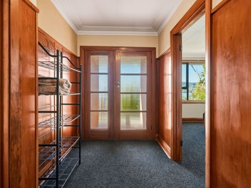 Popular Position in West Harbour