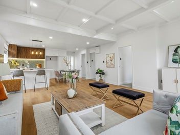 Stunning Fully Renovated Family Home!