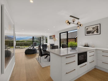 Sun, space and mountain views in Jacks Point