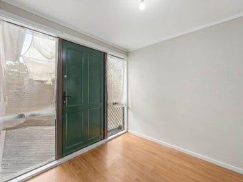 Spacious Single Level Living!