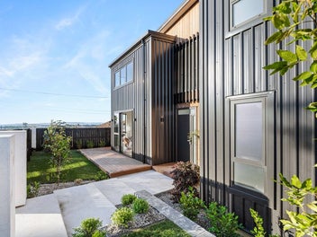 Sea Views & Space for Every Generation