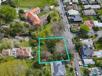 Two Lots. One Exceptional Central Landholding.