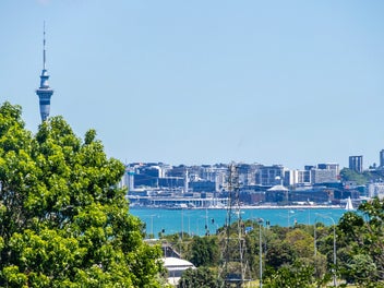 Takapuna Living, Right Where You Want It