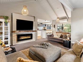 Private Paradise on Picasso