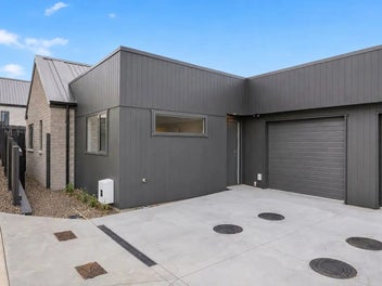 Image 1 of 10