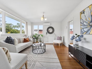 634m2 of Possibility in Blockhouse Bay