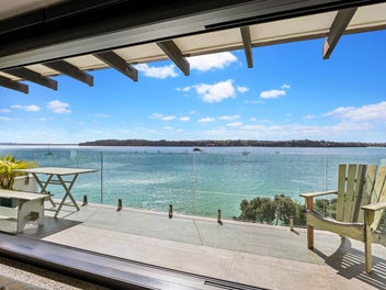 Absolute Waterfront Penthouse