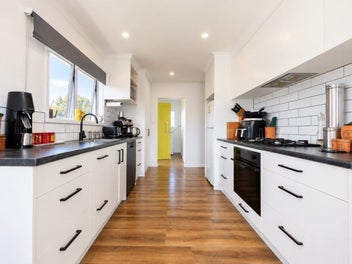 Fresh, fabulous and ready to move in