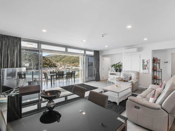 Picton Waterfront Living & Investment