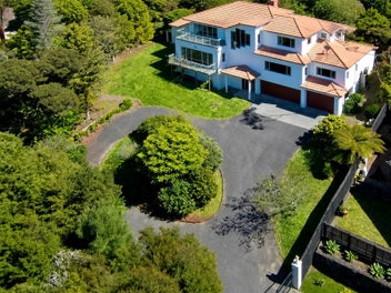 Rare Chatswood Estate with Space, Privacy & Views