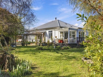 Country Charm With Endless Potential