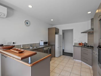 Space, Privacy & Extra Garaging