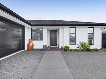 Showhome Quality. Turnkey Luxury.