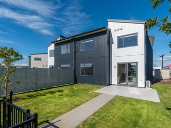 Family-Friendly Living in a Thriving Community