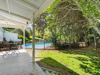 Home, Lifestyle & Business: All in One