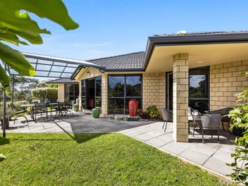 Single-level living, exceptional lifestyle