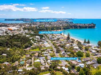 Your Affordable Arkles Bay Beach Base